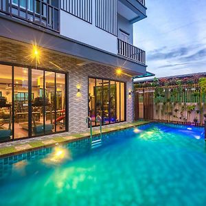 Penyos Residence